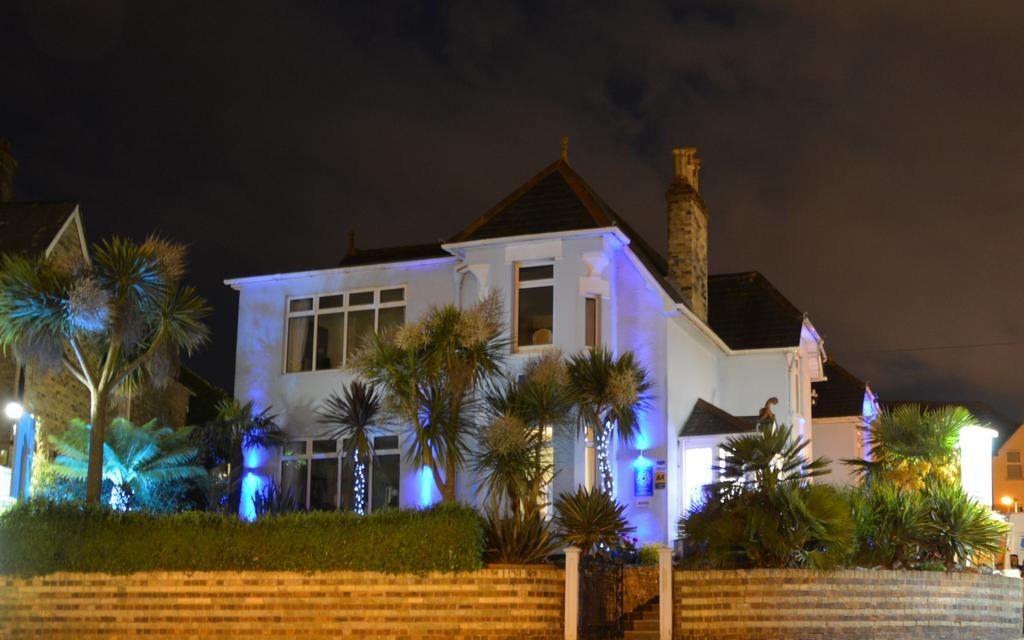 Blue Palms Guest house