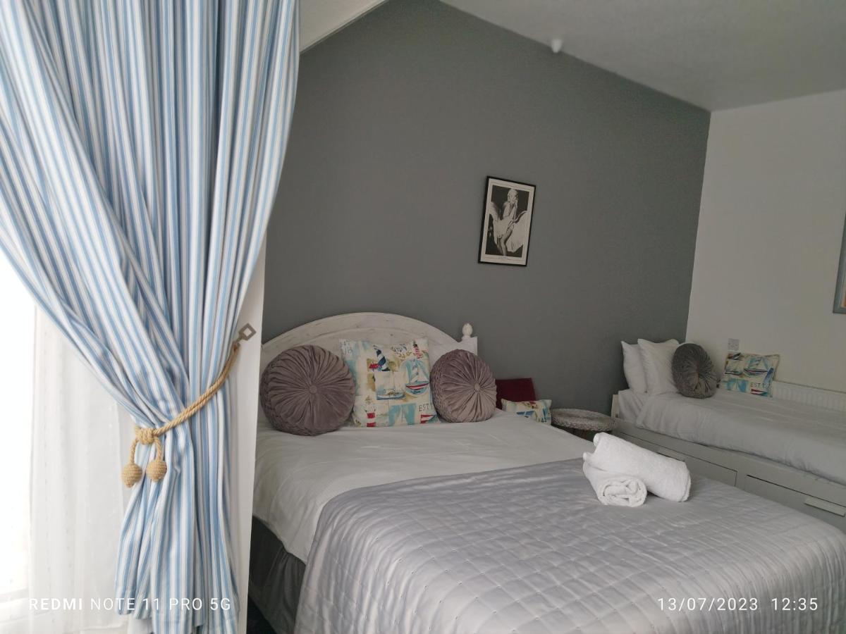 Blue Palms 4*