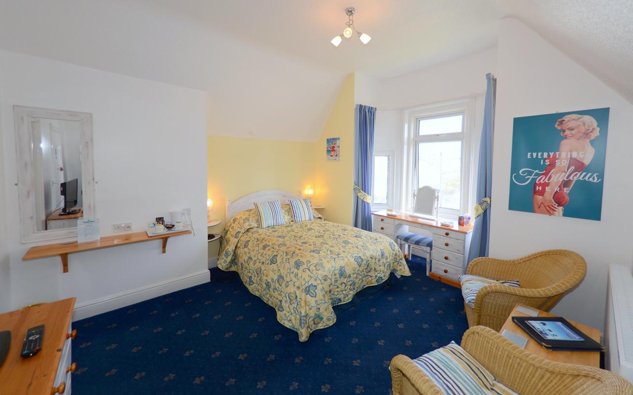Guest house Blue Palms 4*